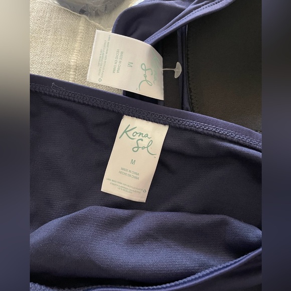 Kona Sol Navy Blue 2 Piece Bikini/Bathing Suit-Size Medium NWOT - Picture 4 of 5